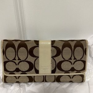 coach signature letter wallet beige